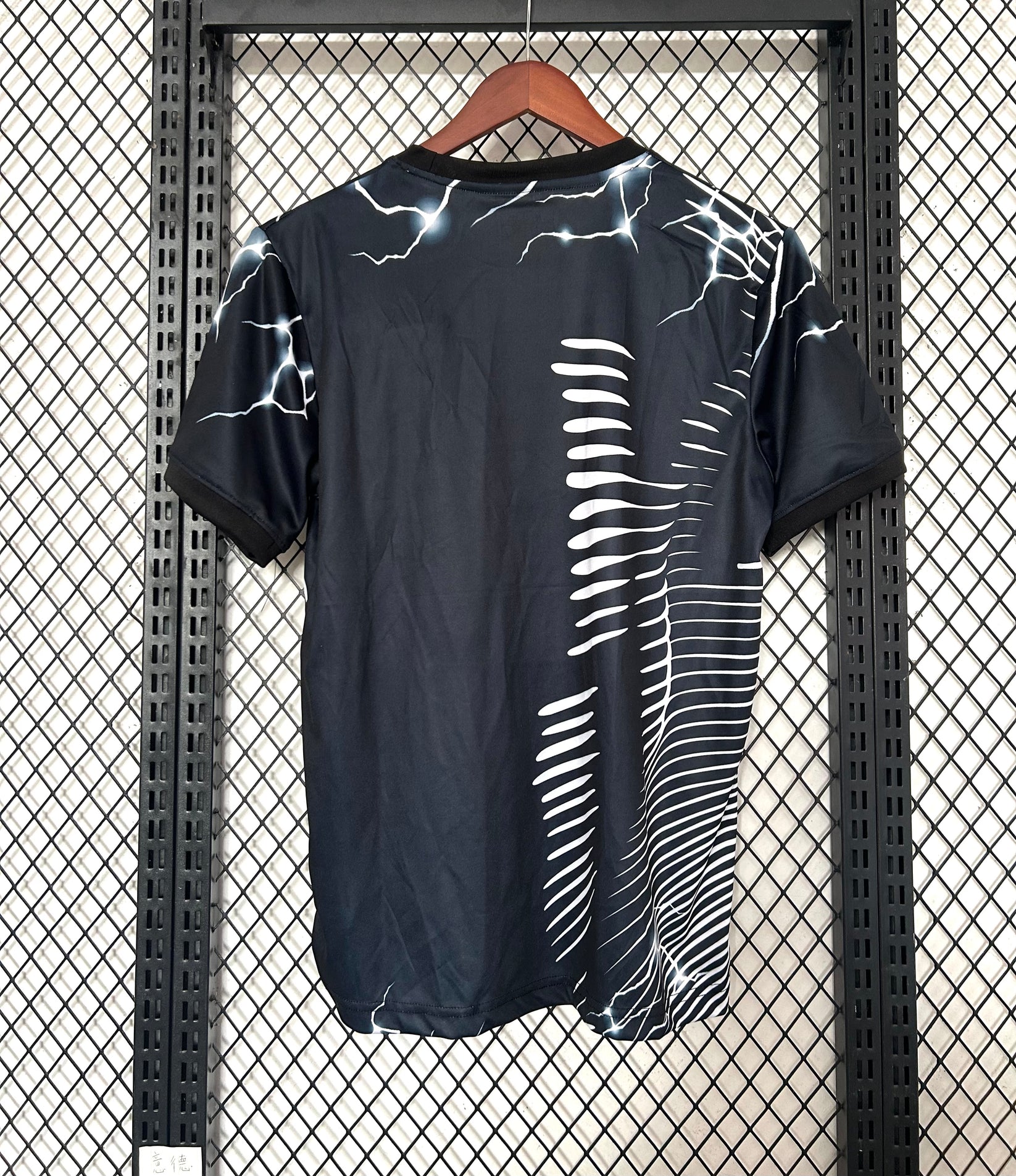 6C728906-49A5-4619-A341-E4F293D98F80