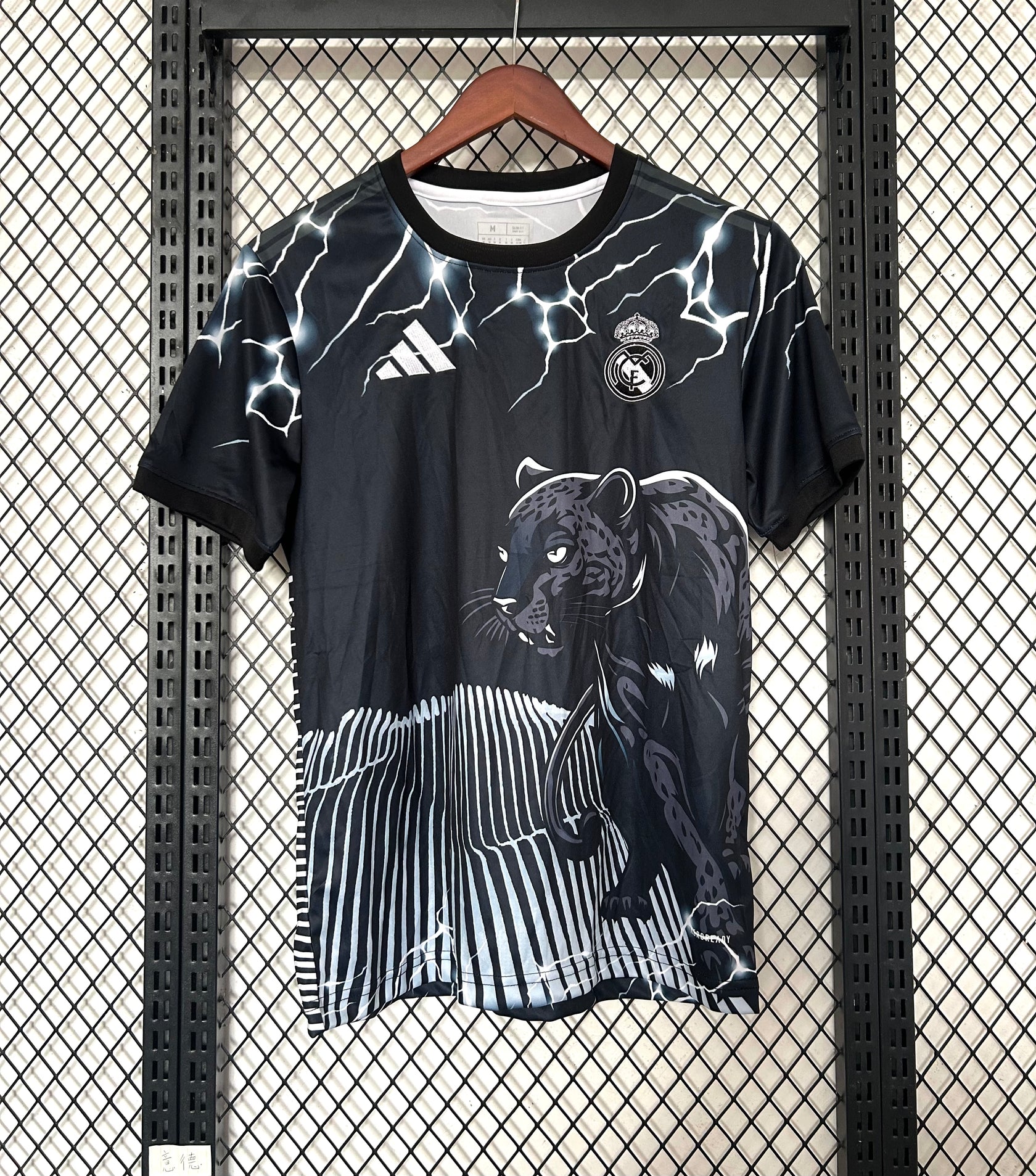 B9CCA9A4-800A-4688-8327-DBC32D3E244E