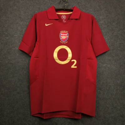 Arsenal Retro Jersey 2005/06- Player Edition